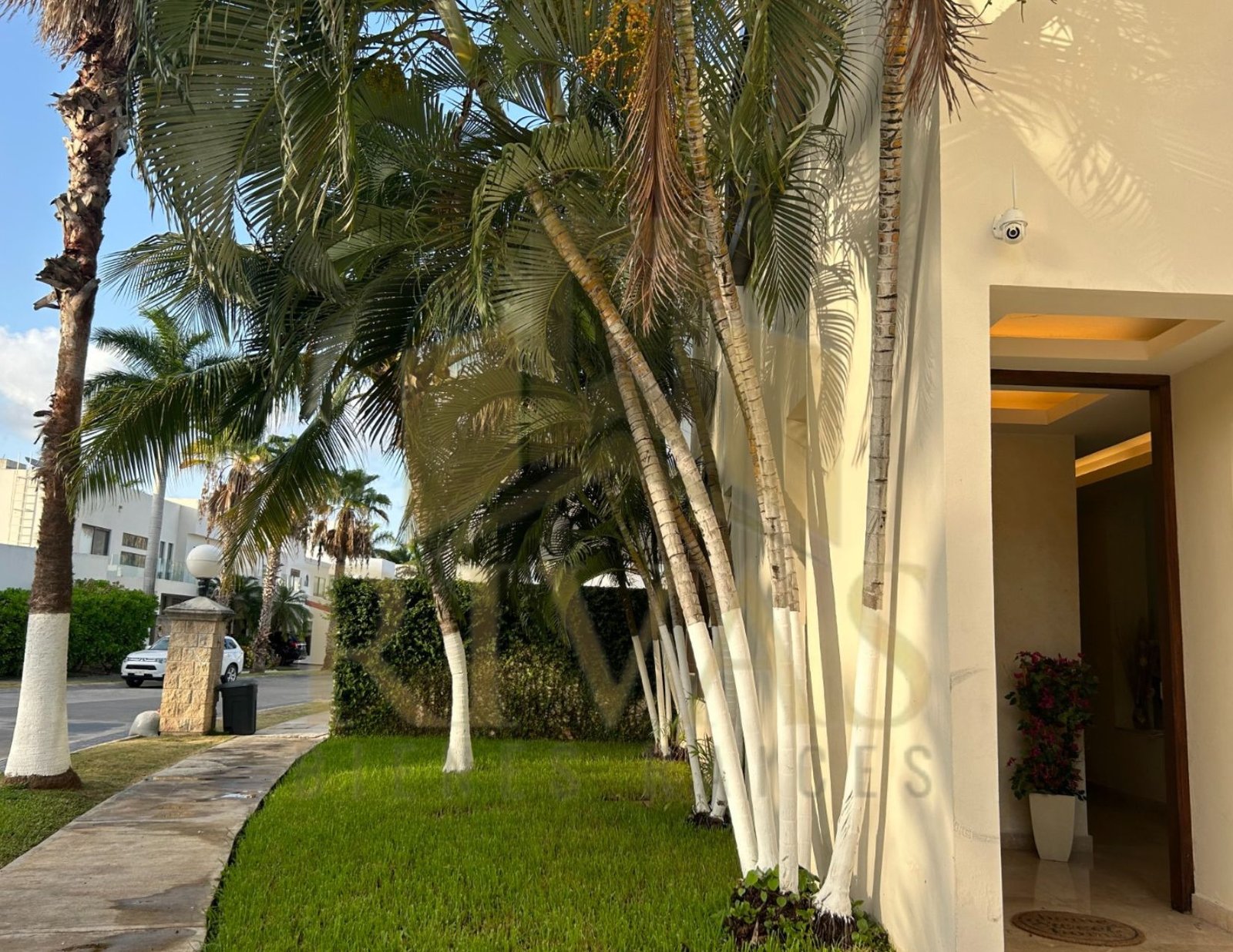 Casa Villa Magna Lateral