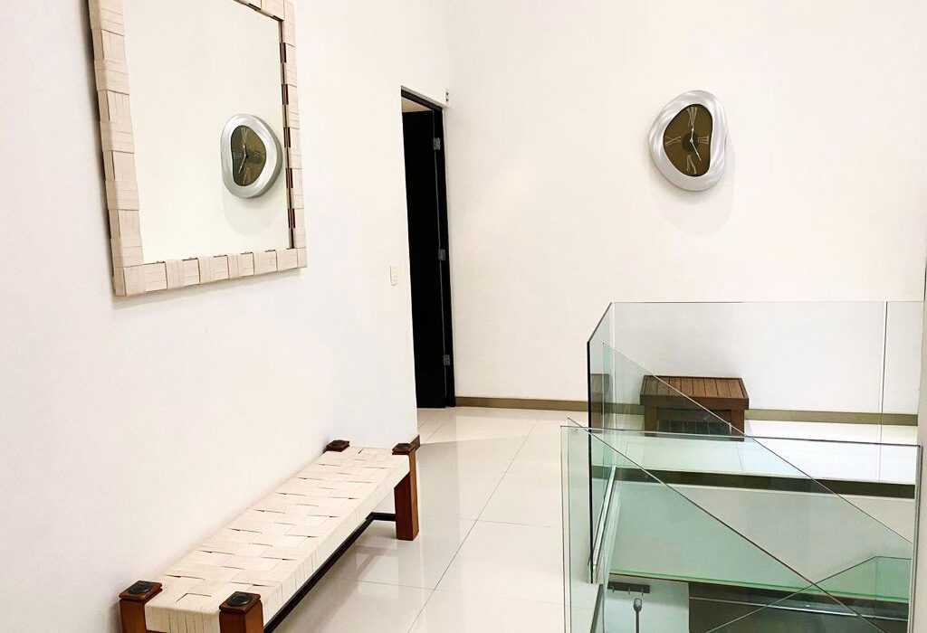 11c93525-a121-46c7-a50b-16cf39beb3d6