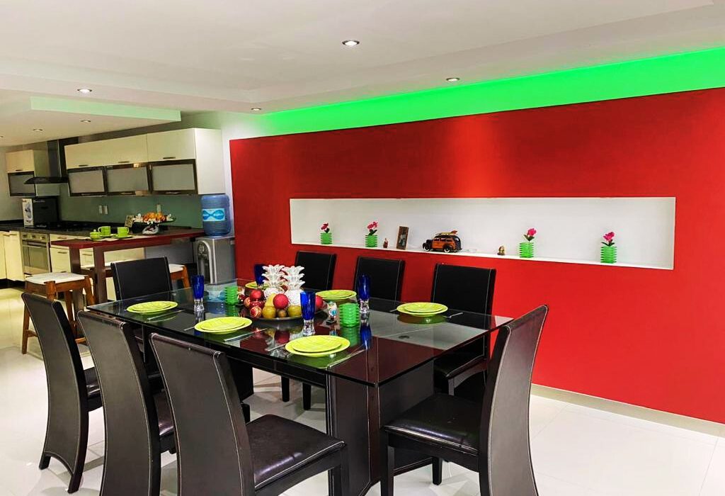 144d7ee3-99a8-4161-b1f6-a500a9072b7d